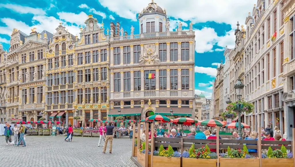 BRUSSELS toura and travels