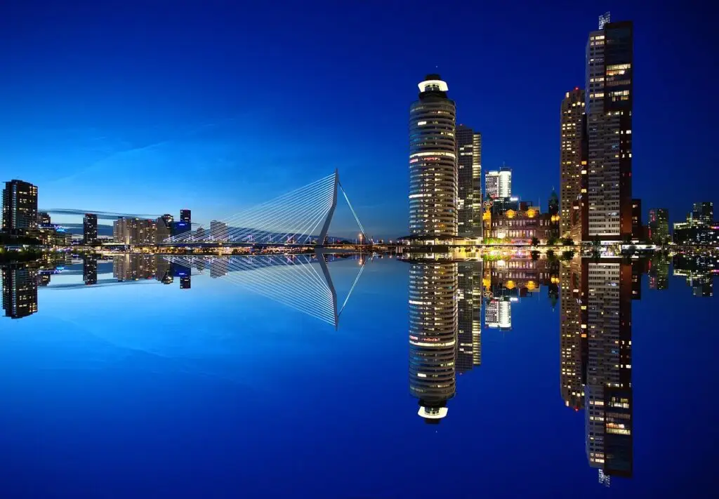 ROTTERDAM travels and tours